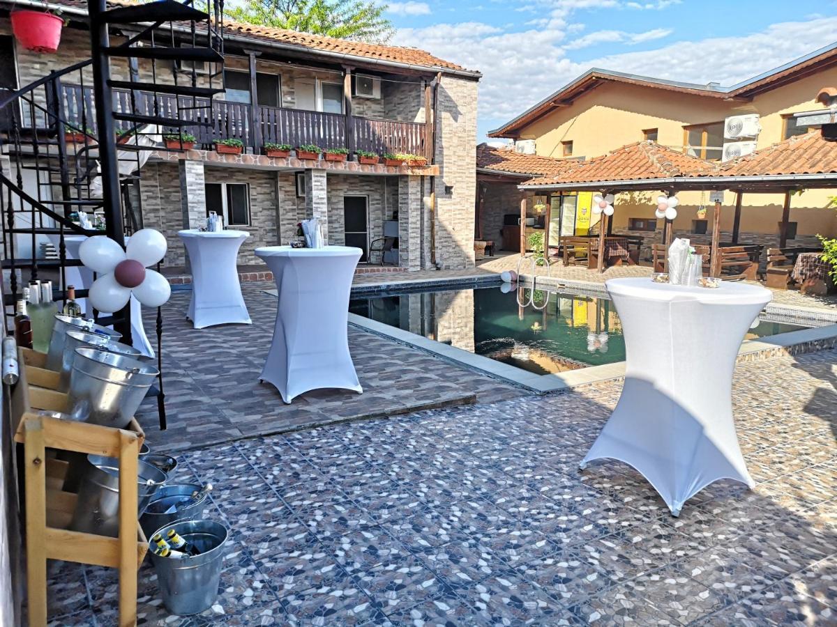Hotel Bali Petrich Extérieur photo